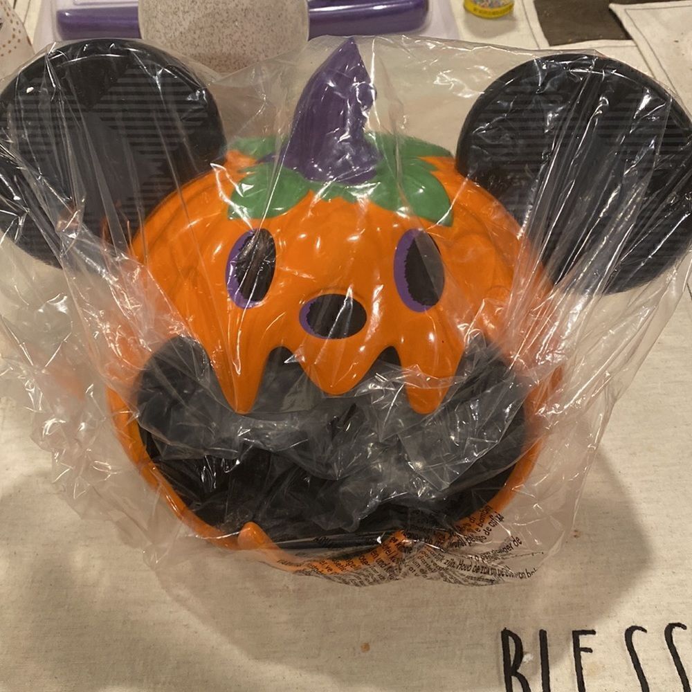 New Disney Collectible Halloween Mickey Candy Dish - Picture 2 of 7
